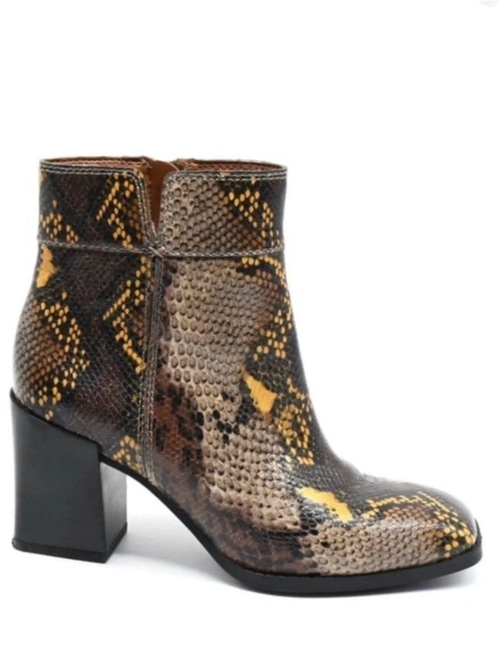 Franco Sarto Generous Snake Skin Print Ankle Boots Bootie Block Chunky Heels 6
